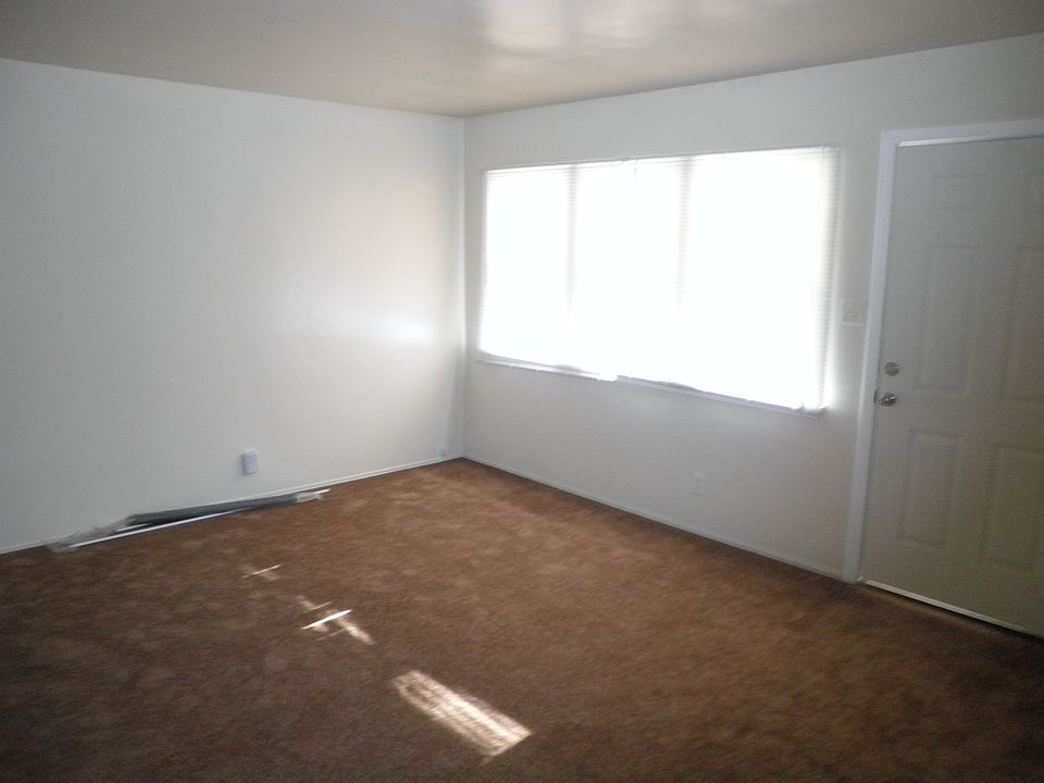 1st image of 11314 Crossdale Ave