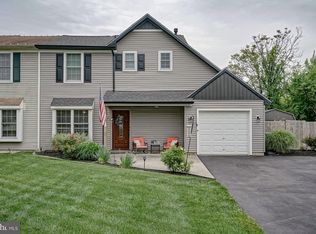 196 Trout Dr, Atco, NJ 08004