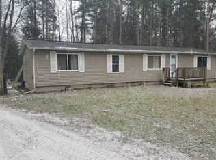 225 Ponderosa Dr, Lachine, MI 49753