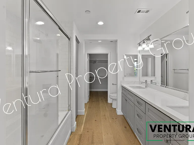 1901 S Victoria Ave #204 — Photo 16