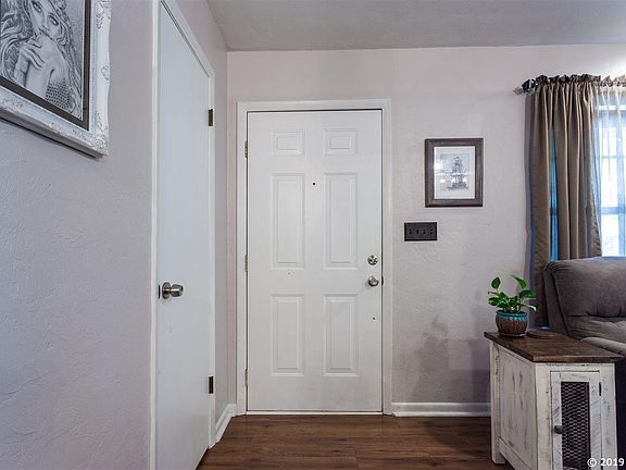 4th image of 6513 NW 27th St