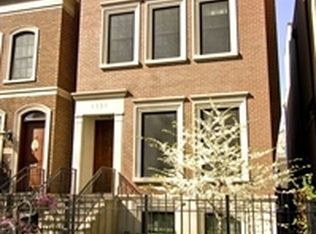 1138 W Lill Ave, Chicago, IL 60614