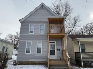 144 N 4th Ave, Kankakee, IL 60901