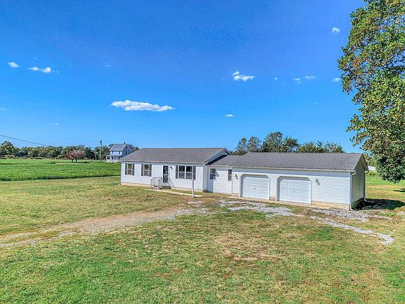 2nd image of 1510 E Wheat Rd