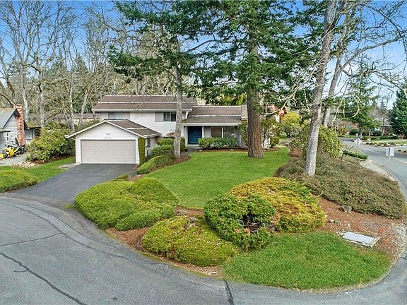 2nd image of 8701 Zircon Dr SW