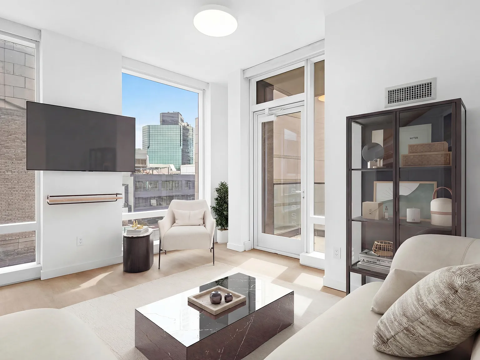 7 Platt Street — Photo 1