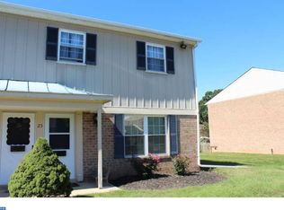 25 Kearney Dr, North Wales, PA 19454