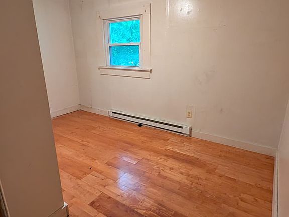 2nd image of 3352 Route 208 APT 10