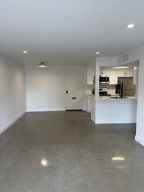 1st image of 3724 Glendon Ave