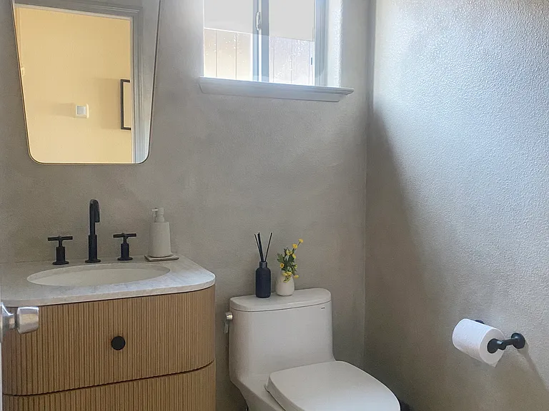 301 Caspian Ct — Photo 16