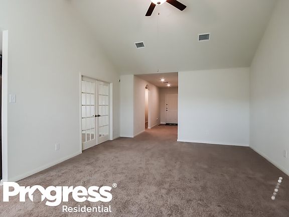 3rd image of 25506 Creek Dr