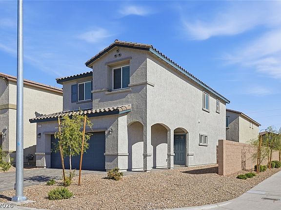 2nd image of 4702 Arctic Cliffs Ave