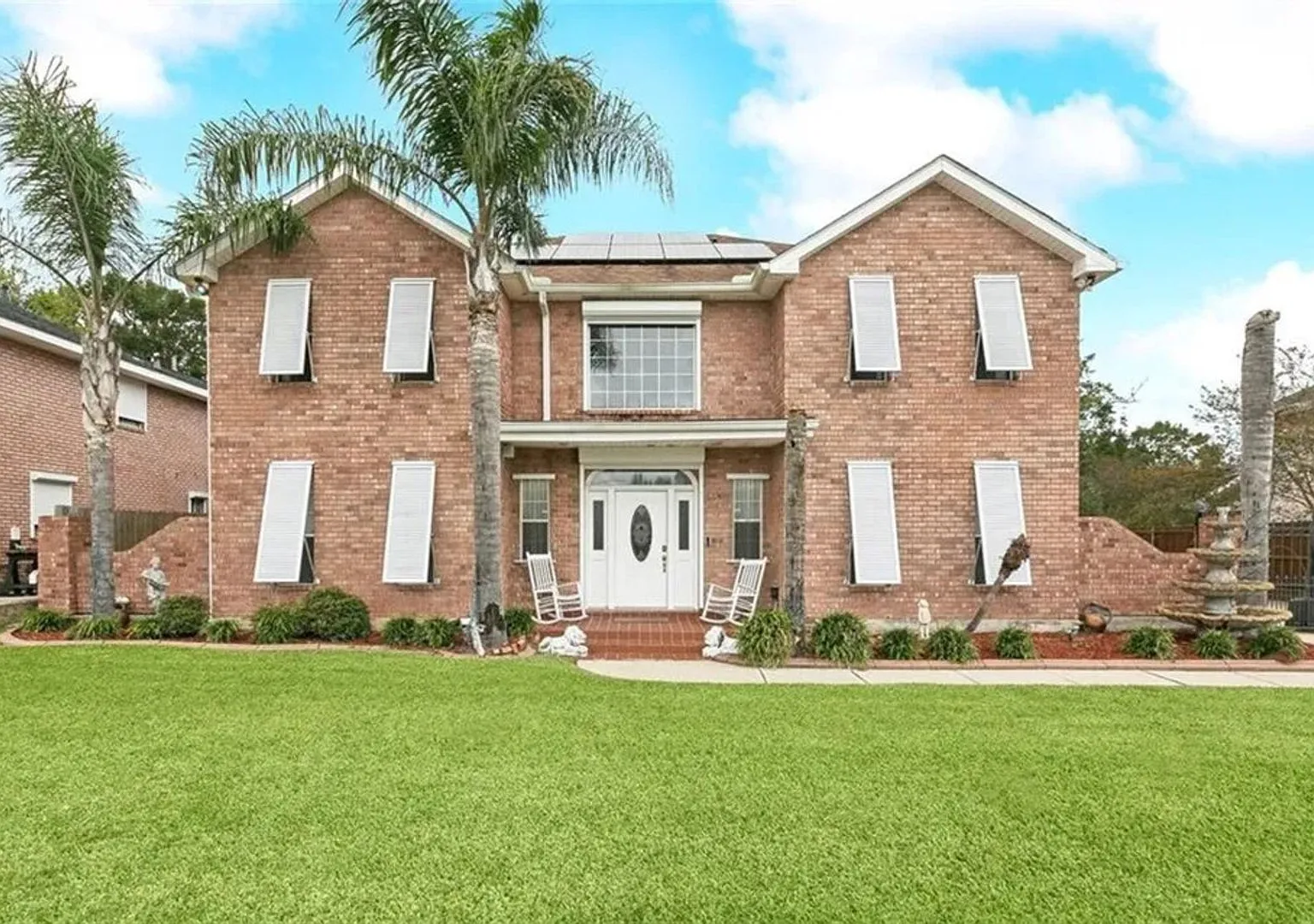 Spacious 4BR House in Marrero — Photo 1