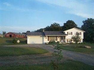 2690 S Mount Eaton Rd, Dalton, OH 44618