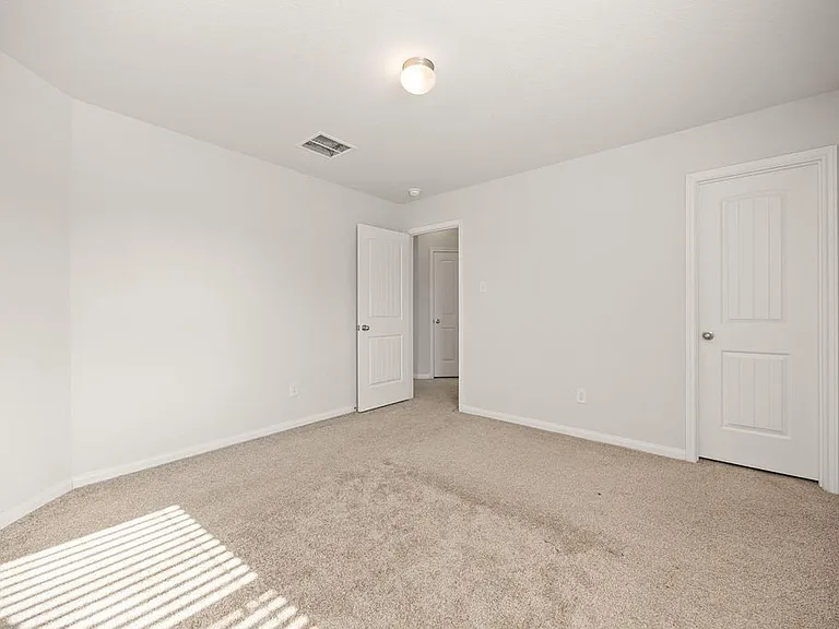 5034 Purple Wisteria Ln — Photo 9