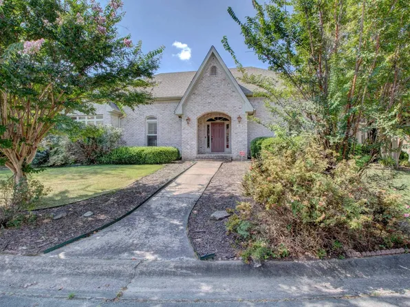 30 Courtside Pl, Little Rock, AR 72210