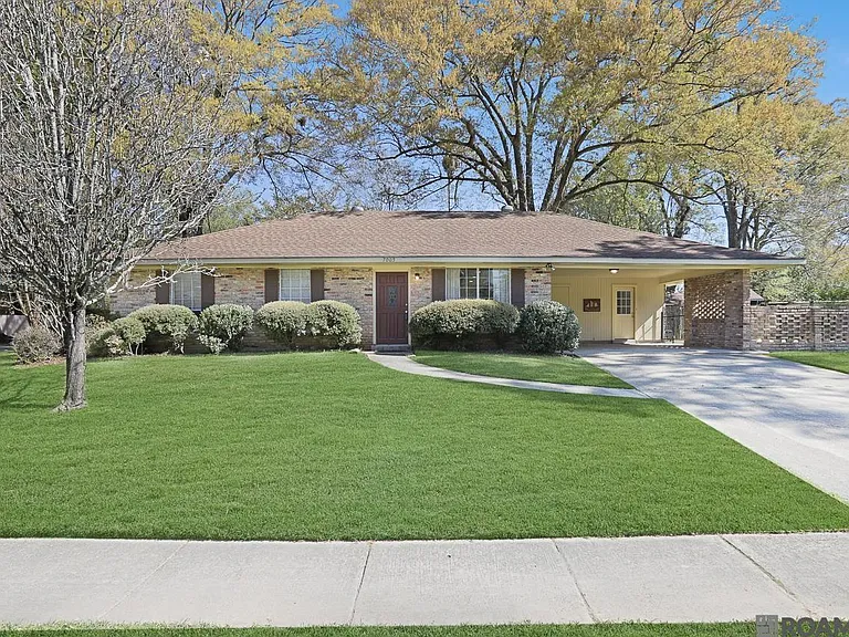 7005 Whitlow Dr — Photo 3