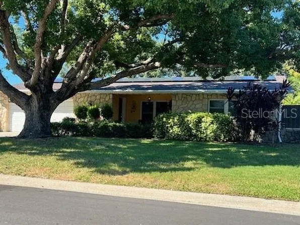 13801 87th Ave, Seminole, FL 33776