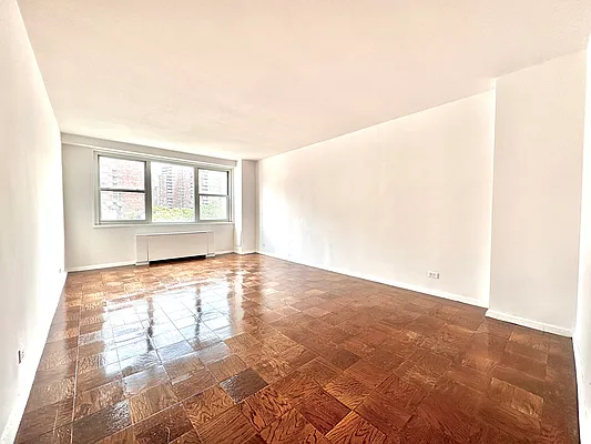 Rented by Addison Property Group | media 1