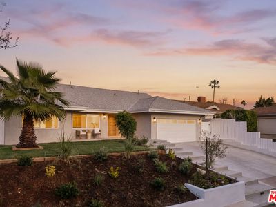 880 Teakwood Rd, Los Angeles, CA, 90049