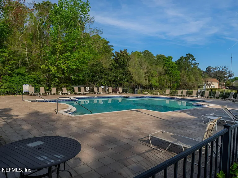 3542 Lone Tree Ln — Photo 40