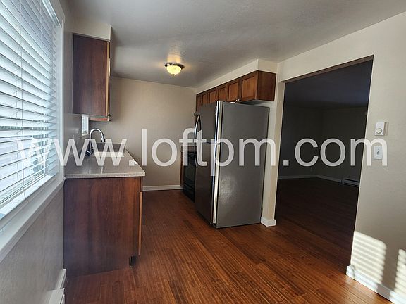 Kitchen / Dining