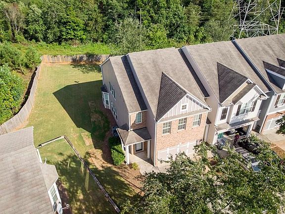 4th image of 982 Pierce Ivy Ct