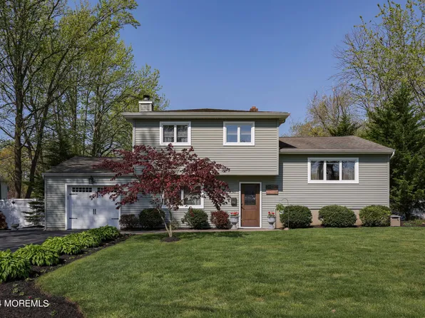 540 East Road, Belford, NJ 07718