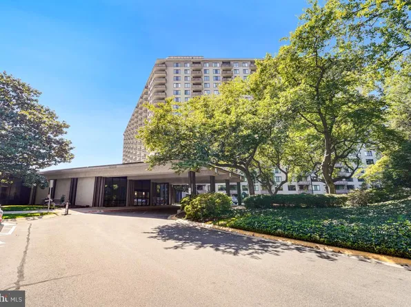5225 Pooks Hill Rd APT 1015S, Bethesda, MD 20814