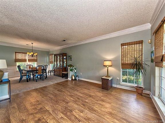 4th image of 112 Harbor Cove Ln