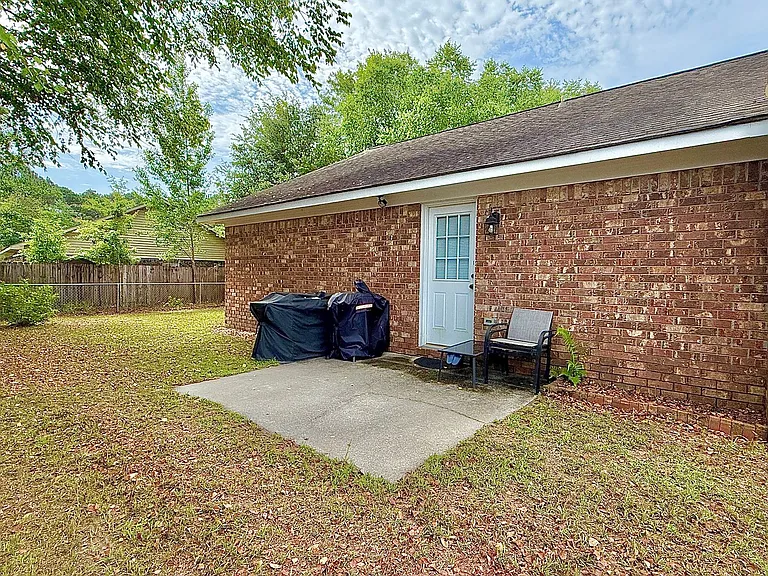 1233 Riyadh Rd — Photo 25