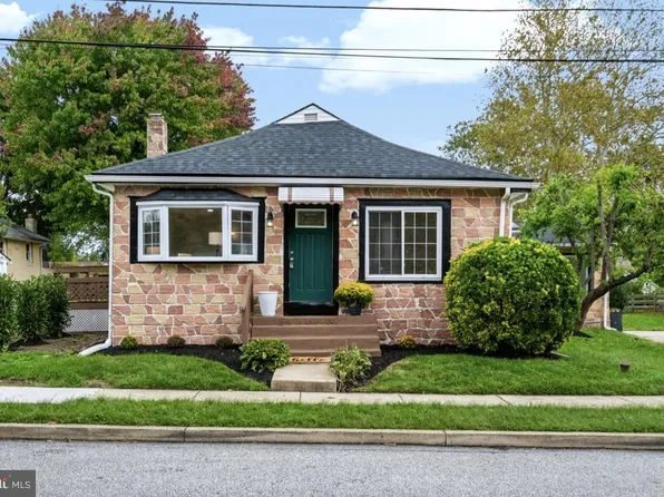 2377 Booker Ave, Upper Chichester, PA 19014