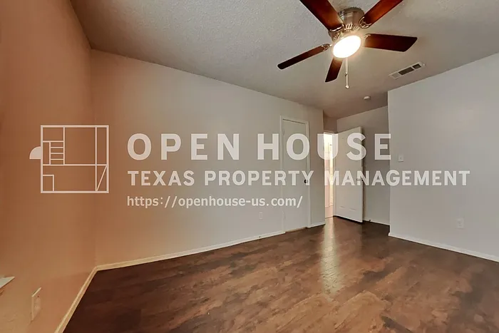 5317 Windy Meadow Dr — Photo 14
