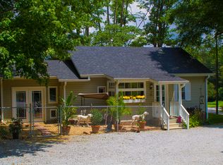 4160 Sugarloaf Rd, Hendersonville, NC 28792