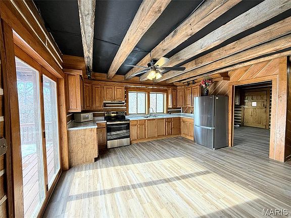 3rd image of 21711 Hackberry Trl