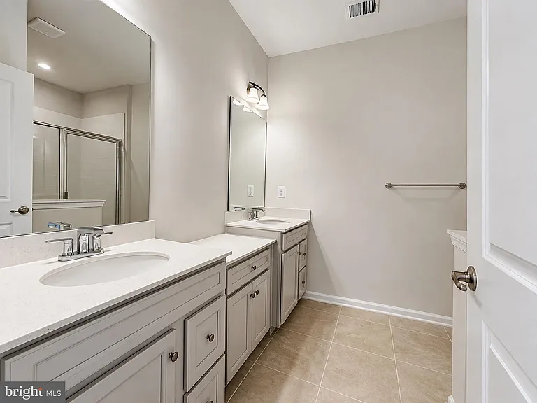 4843 Berryfield Ln — Photo 23