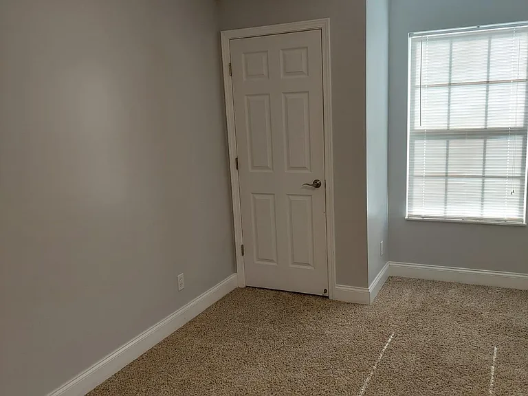 931 Mercer Dr — Photo 15
