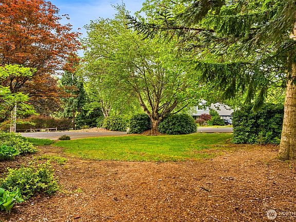 5th image of 3504 NE 169th Avenue