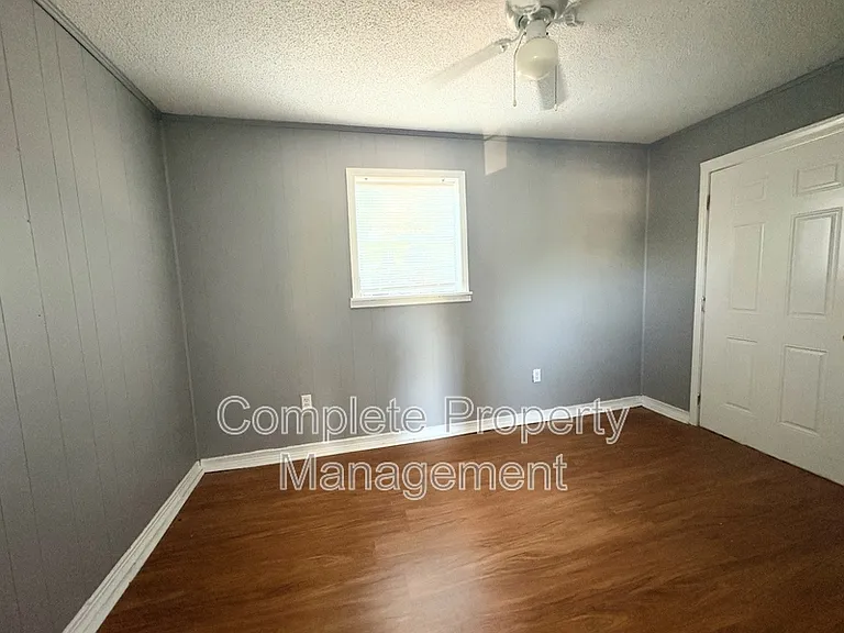 3533 Jefferson Ave SW — Photo 9