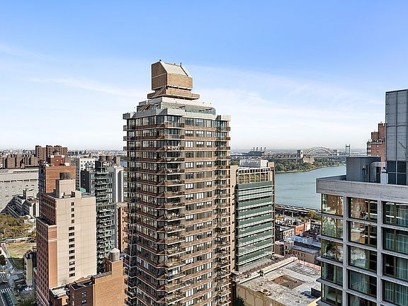 3rd image of 245 E 93rd St APT 28A