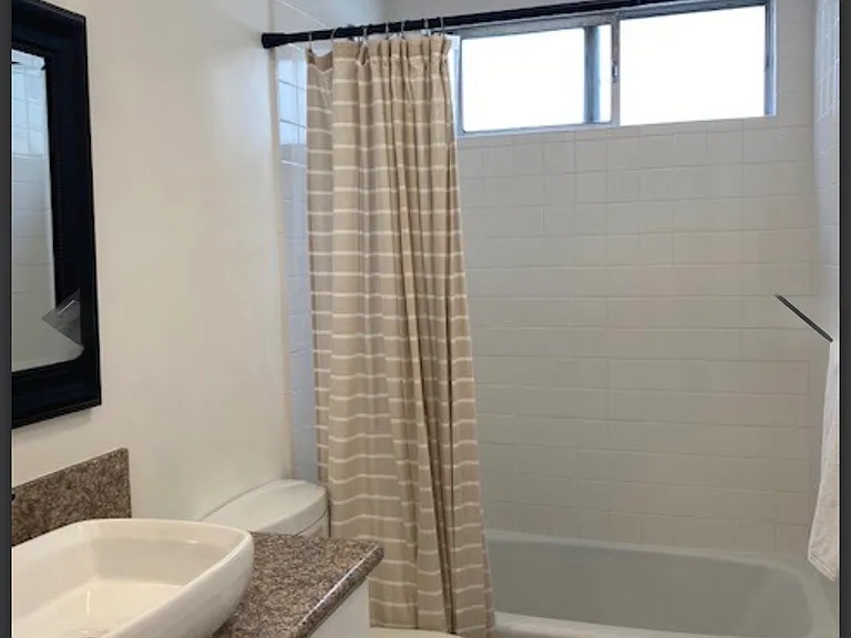 415 N Oakhurst Dr #104 — Photo 8