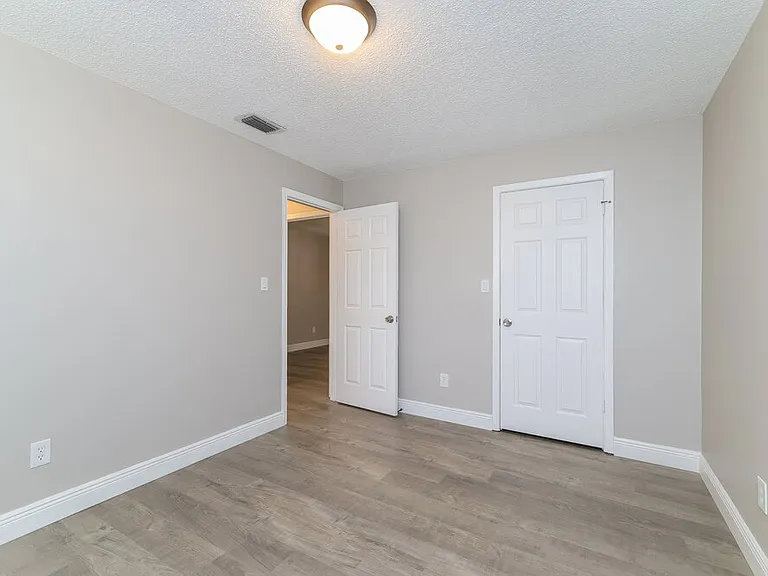 7064 Harbor Point Blvd — Photo 14