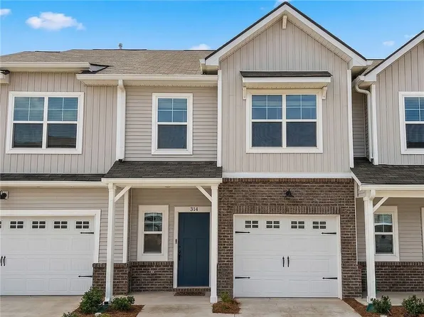 314 Hollenbeck Pl, Greenville, SC 29607