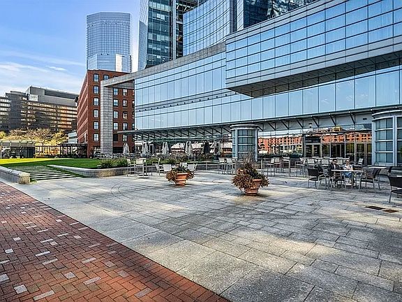 3rd image of 500 Atlantic Ave #14