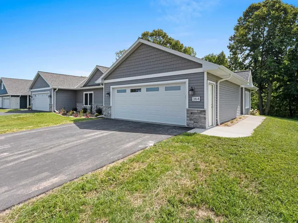 364 Division St, Luxemburg, WI 54217