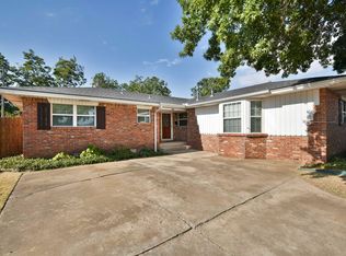 2210 W Chisholm Dr, Duncan, OK 73533