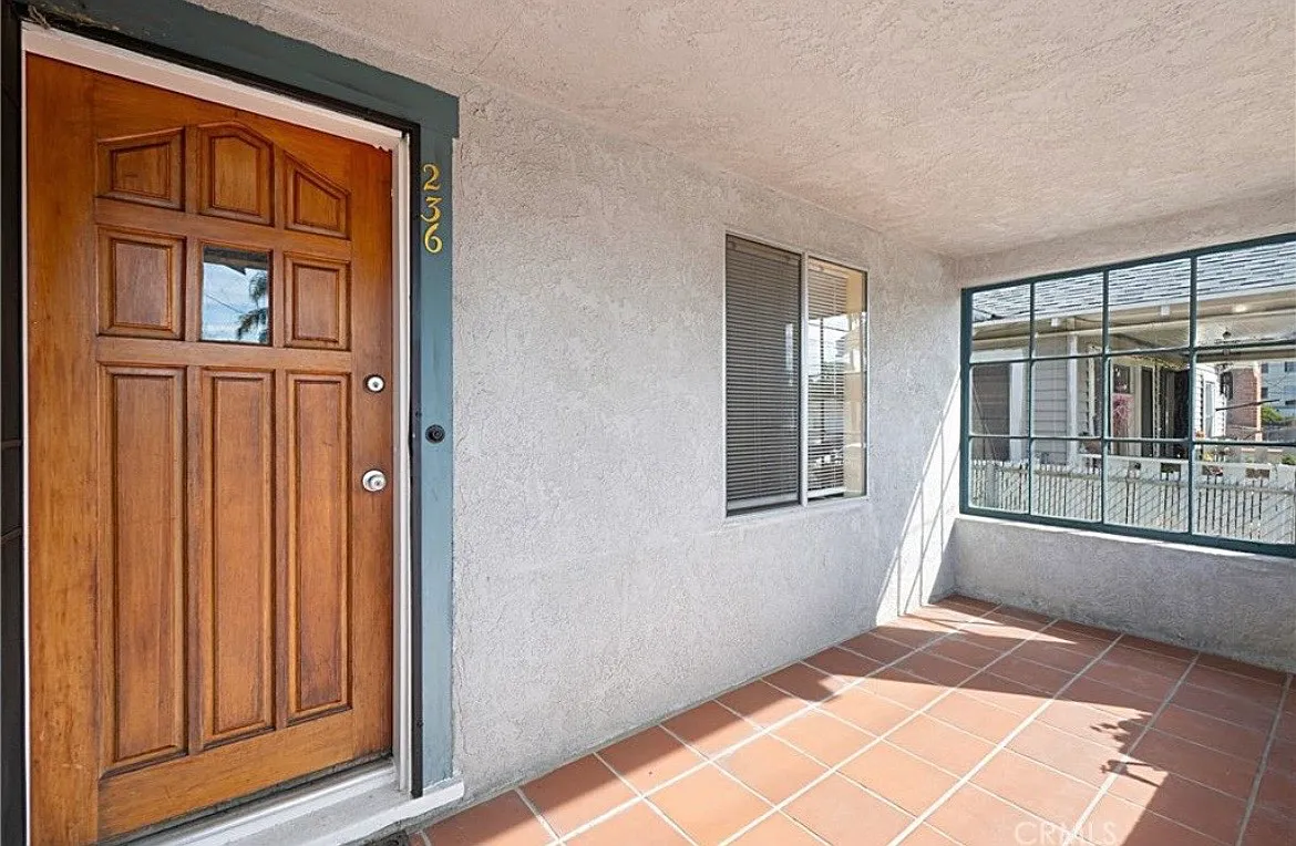 3 bed, 1.5 bath, 1776 sqft, $3,900 — Photo 4