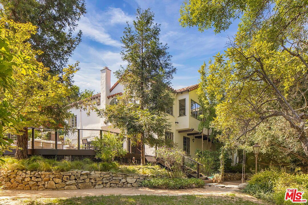 15091 Rayneta Dr, Sherman Oaks, CA 91403 | Zillow