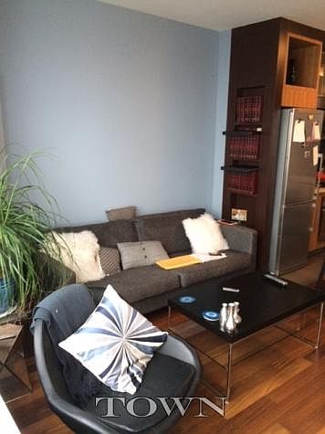 1st image of 620 W 42nd St APT S33b