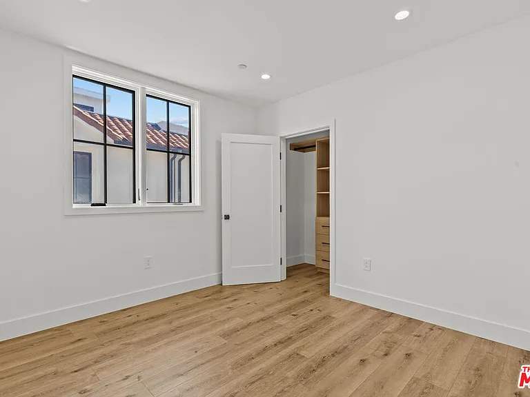 5538 Tova Rd — Photo 7